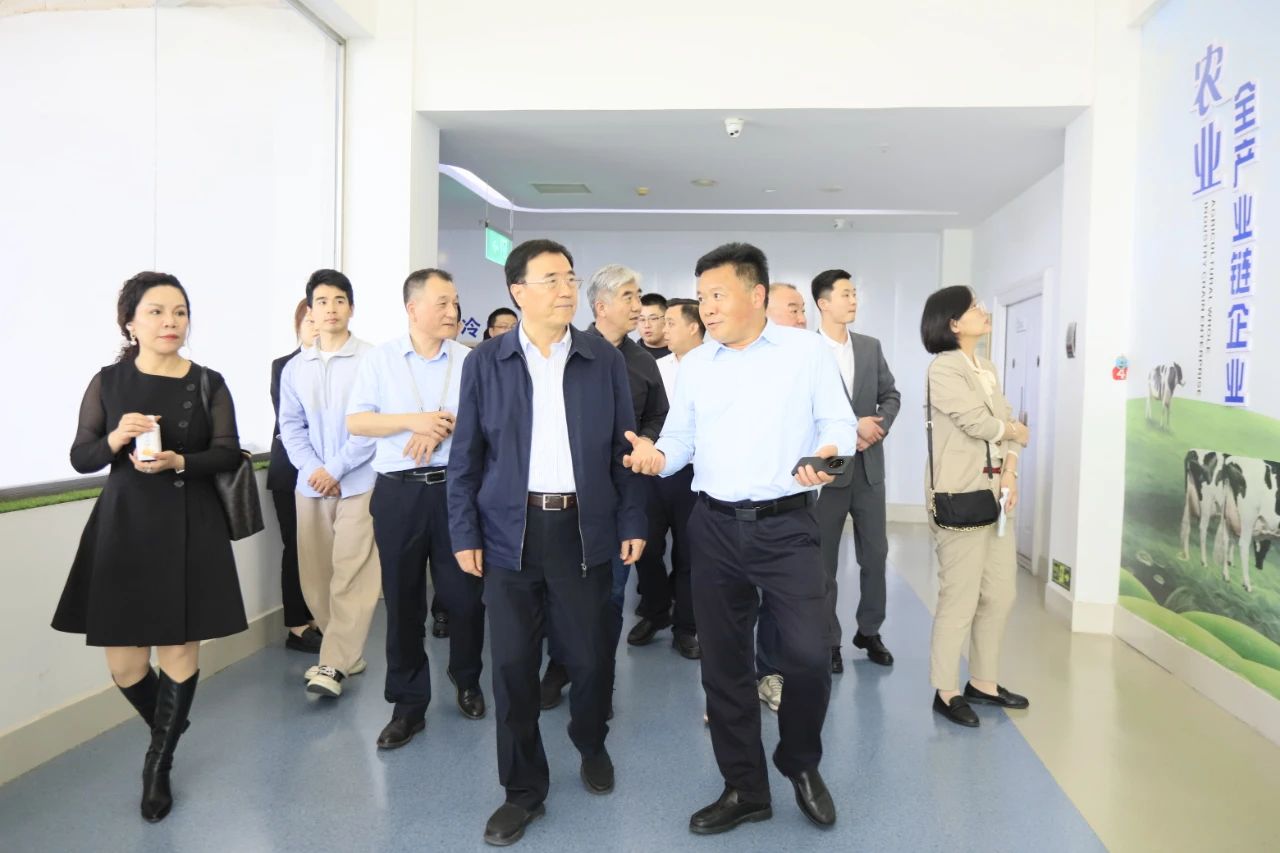 河南省2024國(guó)家“學(xué)生飲用奶計(jì)劃”推廣工作推進(jìn)會(huì)在鄭州成功舉辦！