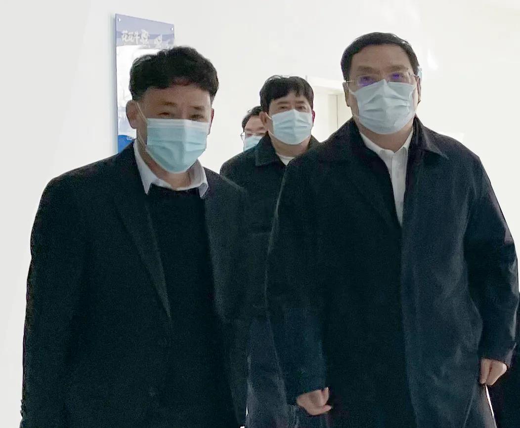 快訊 | 駐馬店市委副書記、市長(zhǎng)李躍勇一行蒞臨花花牛乳業(yè)集團(tuán)平輿瑞亞牧場(chǎng)調(diào)研