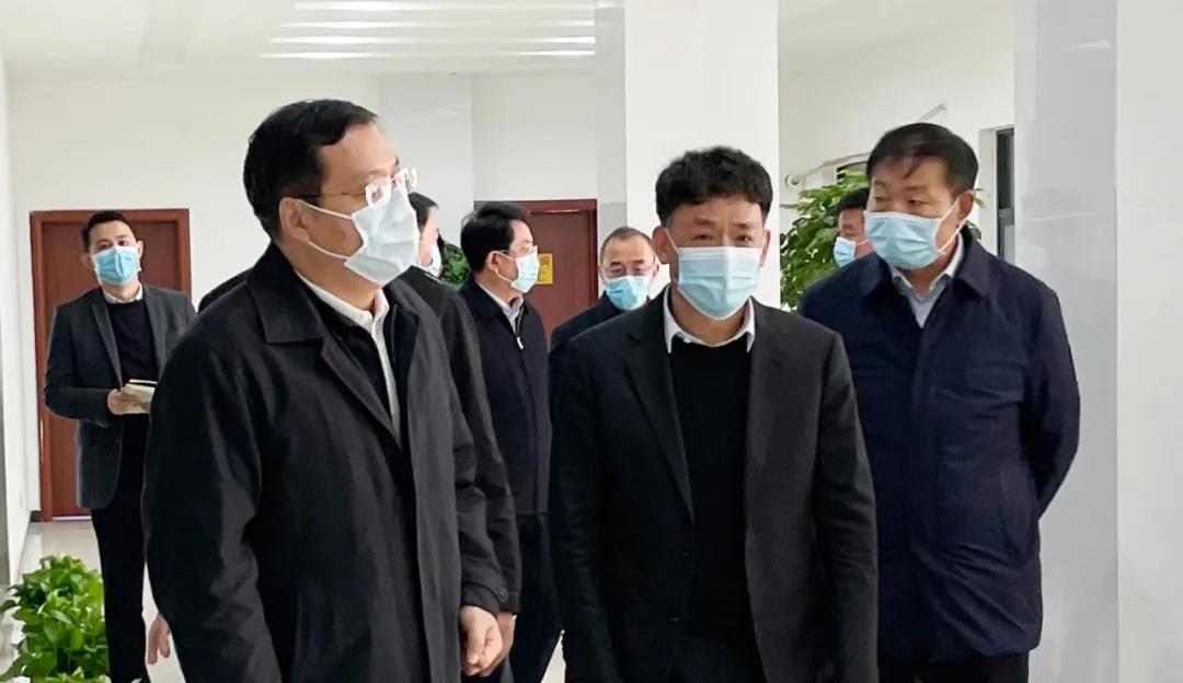 快訊 | 駐馬店市委副書記、市長(zhǎng)李躍勇一行蒞臨花花牛乳業(yè)集團(tuán)平輿瑞亞牧場(chǎng)調(diào)研