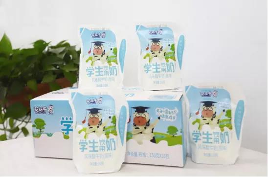 花花牛首款愛克林低溫學(xué)生飲用酸牛奶上市啦！??！