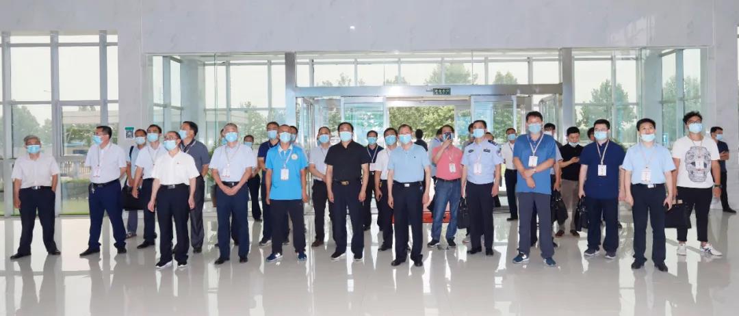 鄭州市安全生產雙重預防體系建設現(xiàn)場觀摩會在花花牛乳業(yè)集團鄭州分公司召開 鄭州市安全生產雙重預防體系建設現(xiàn)場觀摩會在花花牛乳業(yè)集團鄭州分公司召開